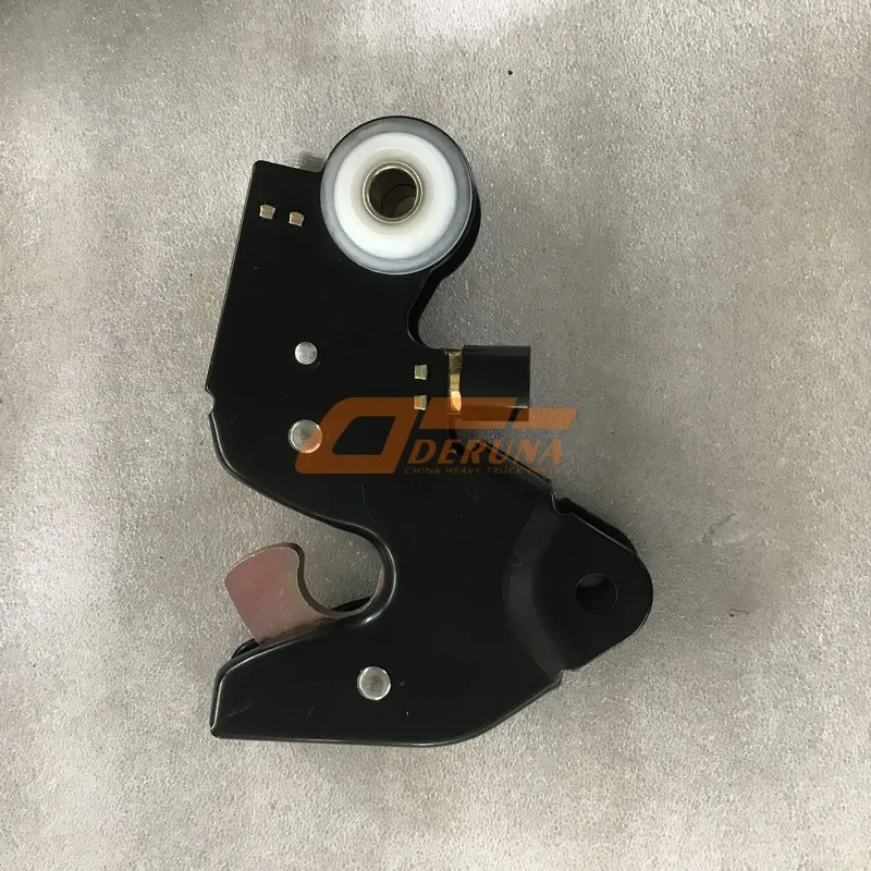 5004060-A01-C00 Cab Hydraulic Lock J6