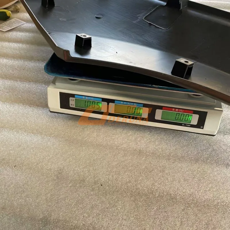 5103130B90C Right Rear Fender Assembly