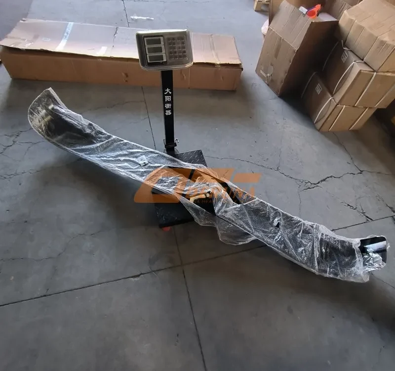 5704011B90F Sun Visor Roof Decoration