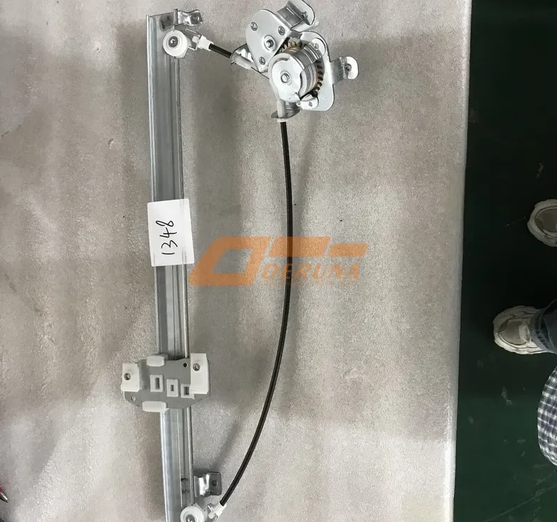 6104015 E109 Left Window