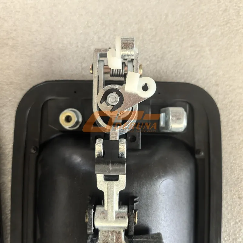 6105110-A01KIT Right Outer Door Handle With Key J6