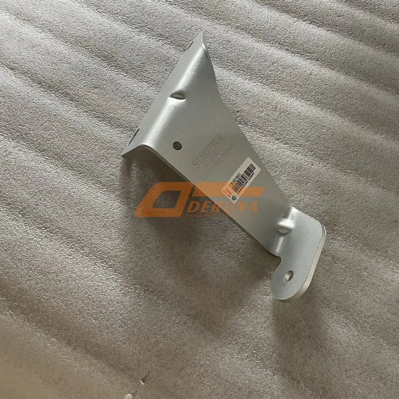 712W15502-0050 Exhaust Hanger