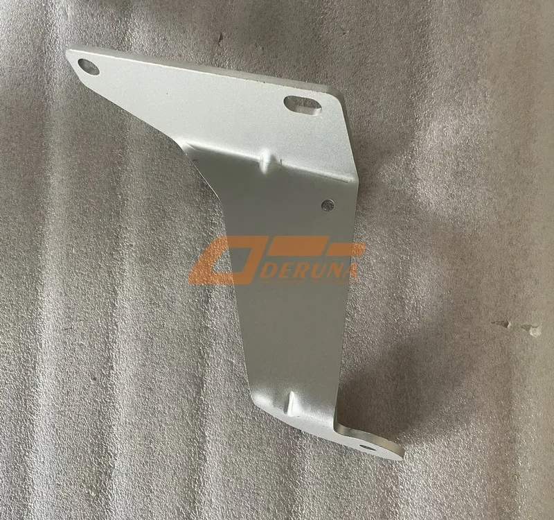 712W15502-0050 Exhaust Hanger