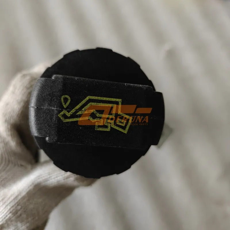 812W018106210 Oil Filler Hose Assembly