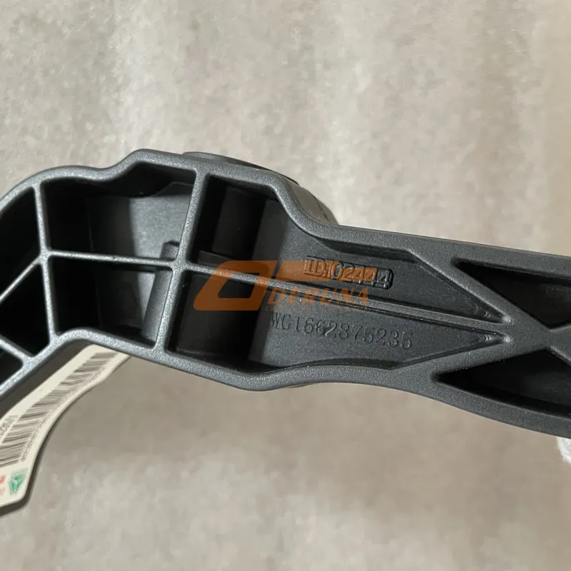 WG1662875235 Mid-Support (High Roof)