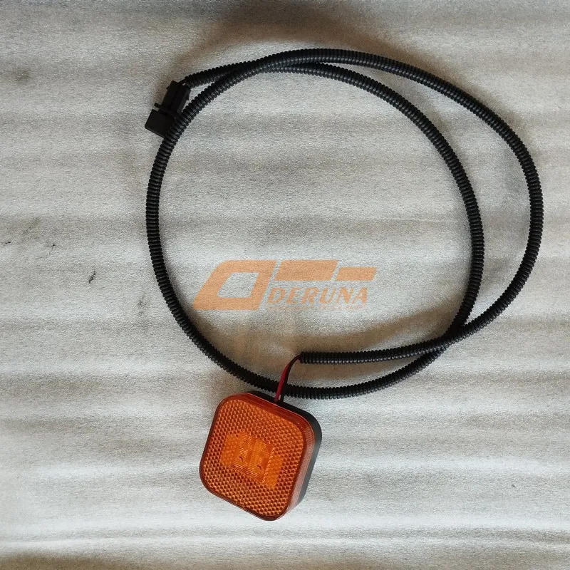 81252606101 Right Rear Taillight With Round Plug (Side Connection)