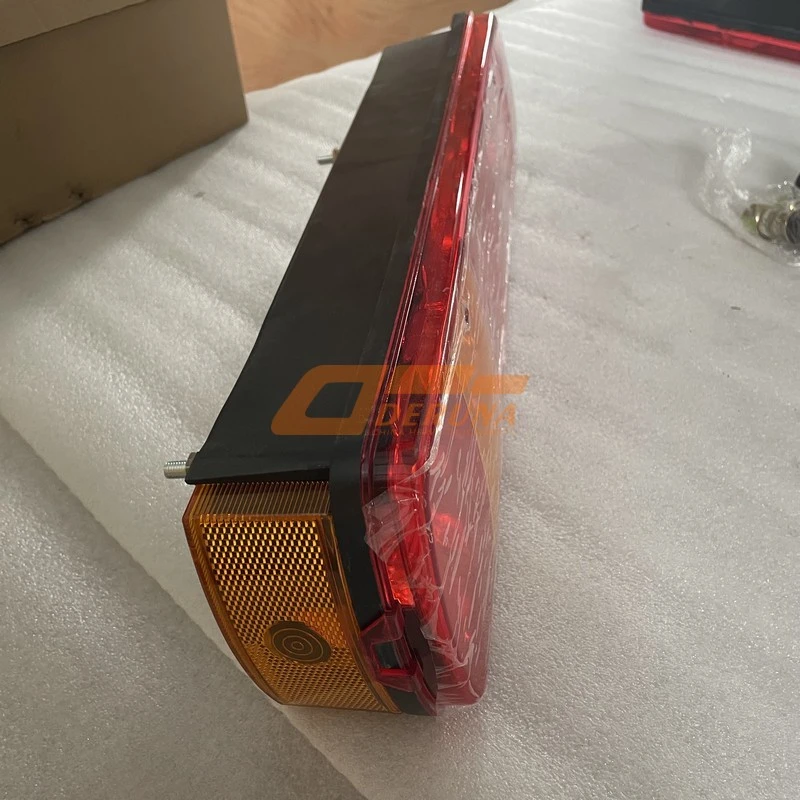 1325836500002 Right Rear Light