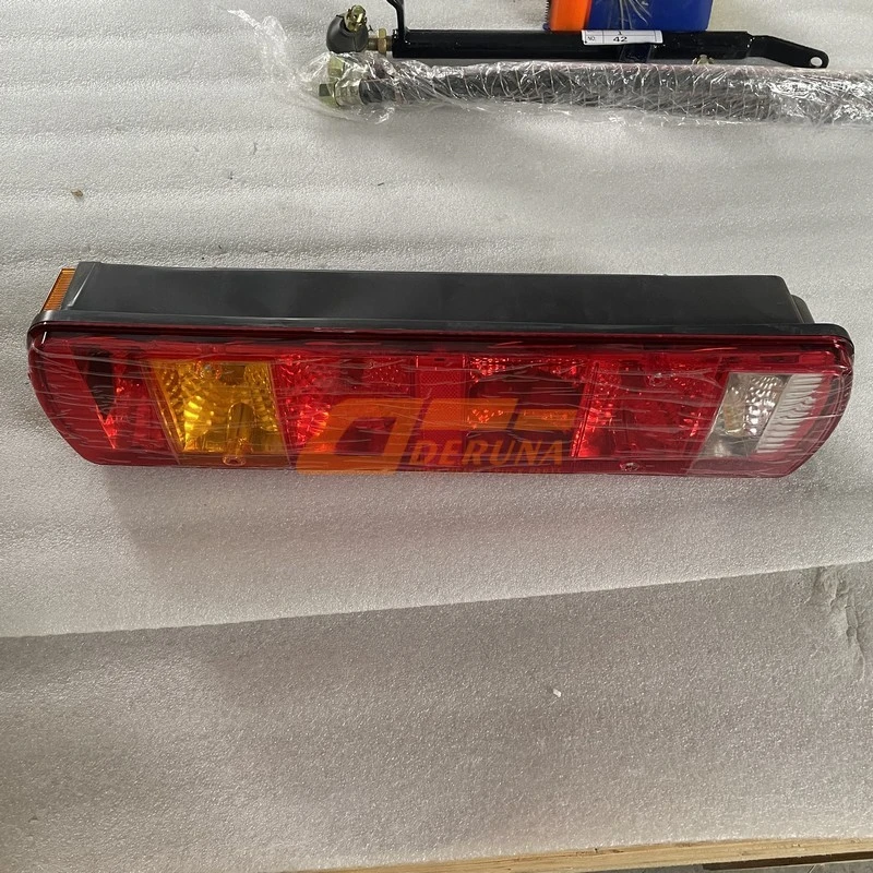 1325836500002 Right Rear Light