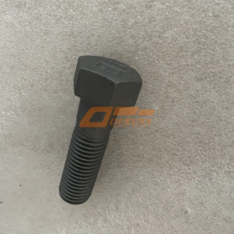 Болт Длинный