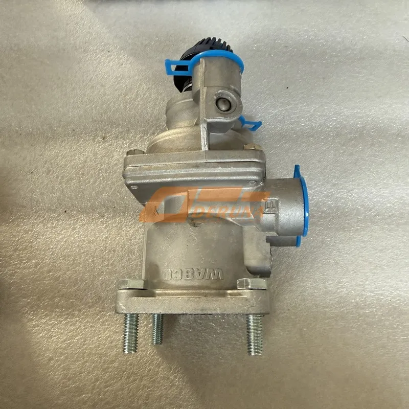 DZ93189360034156 Wabco Brake Main Valve 4613152660