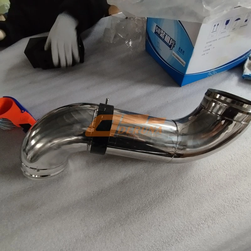 Шланг выхода интеркулера