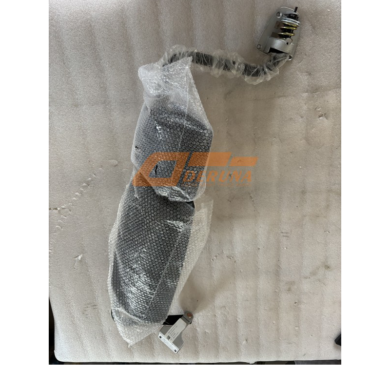 Правое зеркало заднего вида