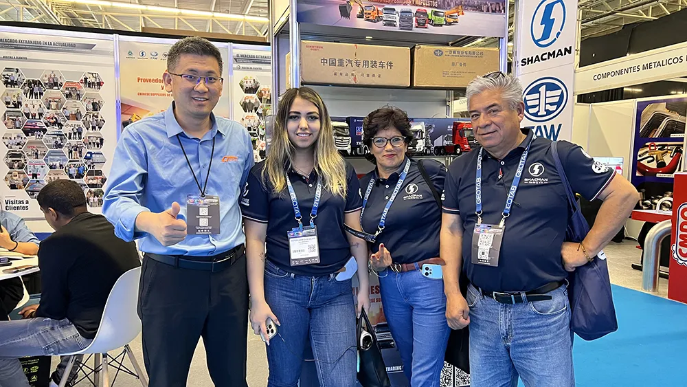 Meeting with SHACMAN Agent at Expo Transporte ANPACT