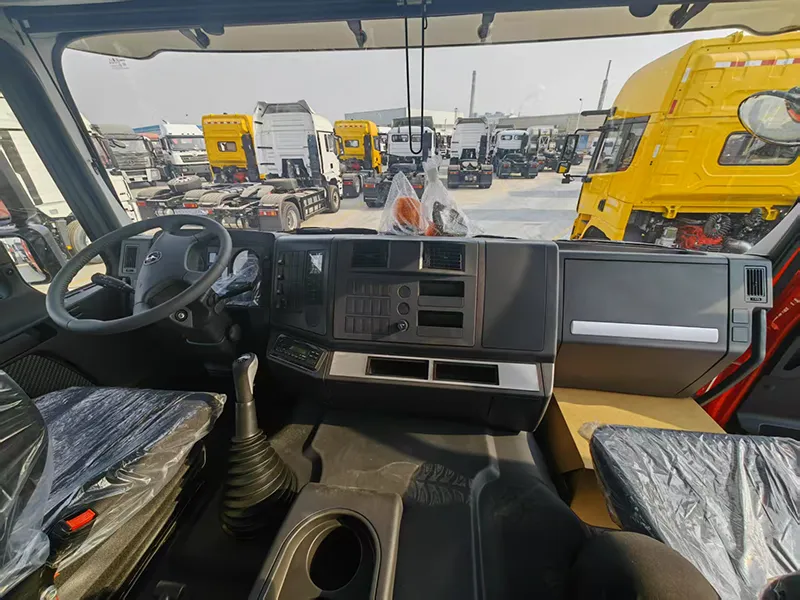 Senegal Shacman F3000 Interior Cabin