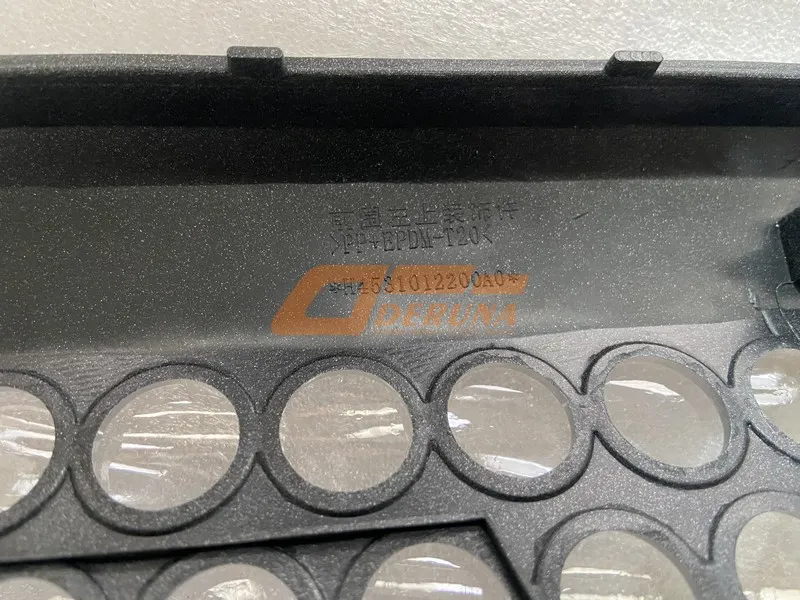 Malla Superior Izquierda del Capó Foton-H4531012200A0