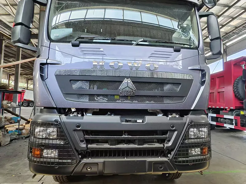 Uganda Howo 380 8x4 Dump Truck Side View