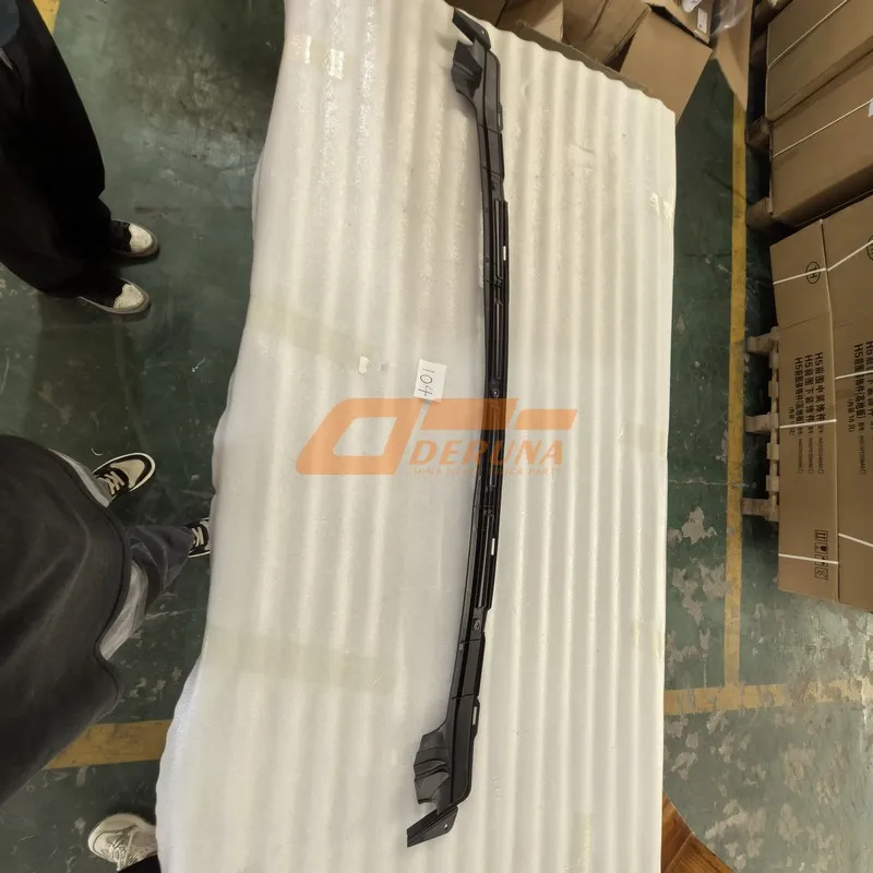 Верхняя внутренняя решетка бампера Foton-H4831013501A0