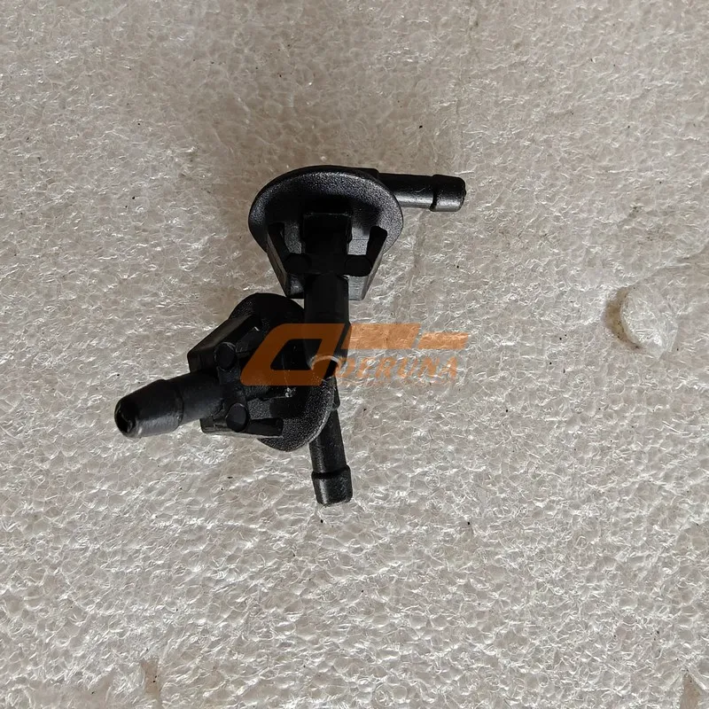 1B24952500055 Angled Two Way Connector