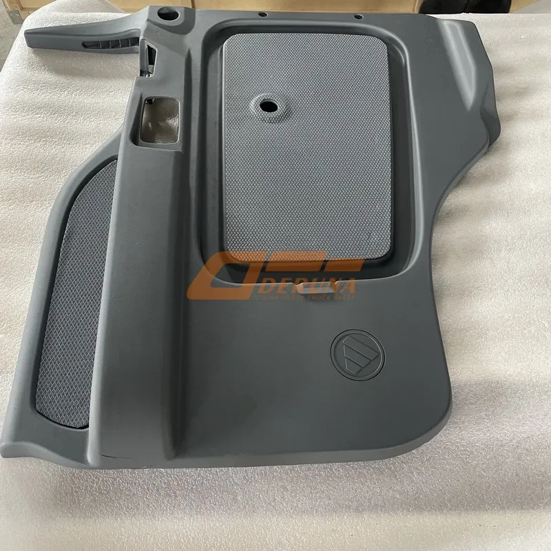 1B24961200111 Внутренняя накладка левой двери