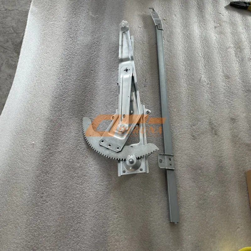 1B24961400101 Подъемник стекла левый в сборе