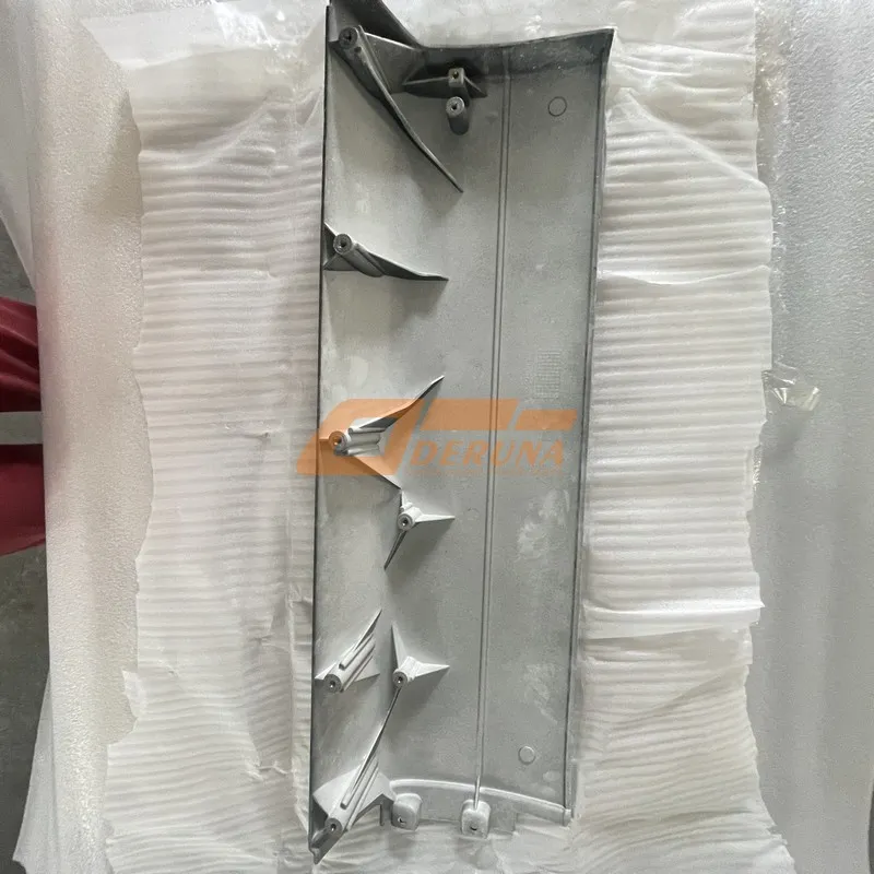 Guardabarros derecho versión extendida (F Carrocería Estrecha) SINOTRUK Howo