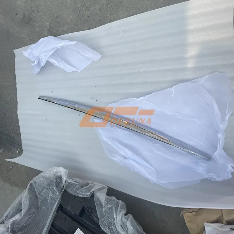 812W61150-0112 Front Fascia Trim Strip (Narrow Body)