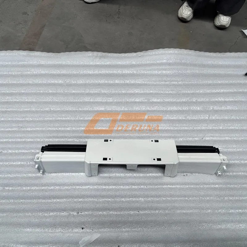 8406614-C6200 Lower Bumper Assembly