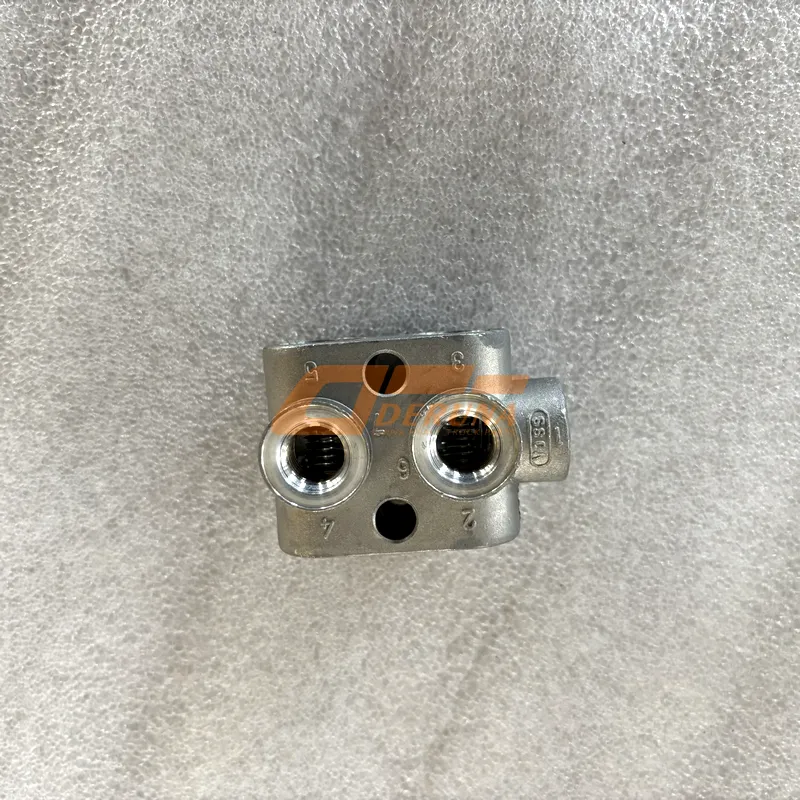 A0004294037 Distributing Valve Spanish