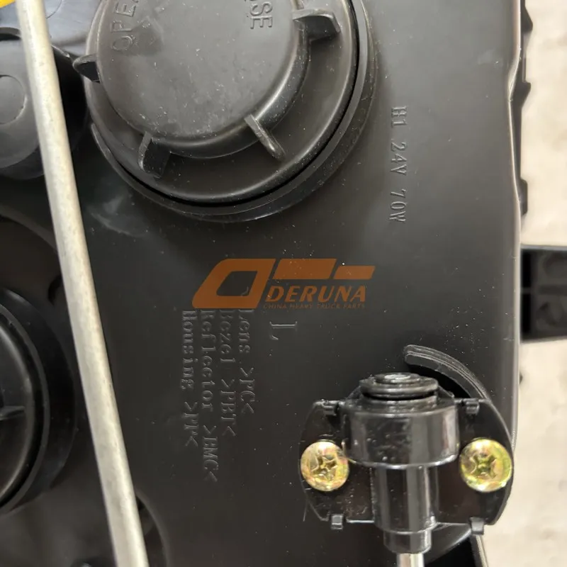 Левая передняя фара