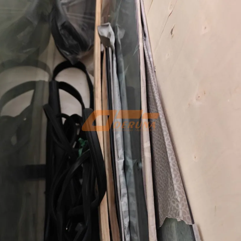Right Corner Window Glass 1B24954104124