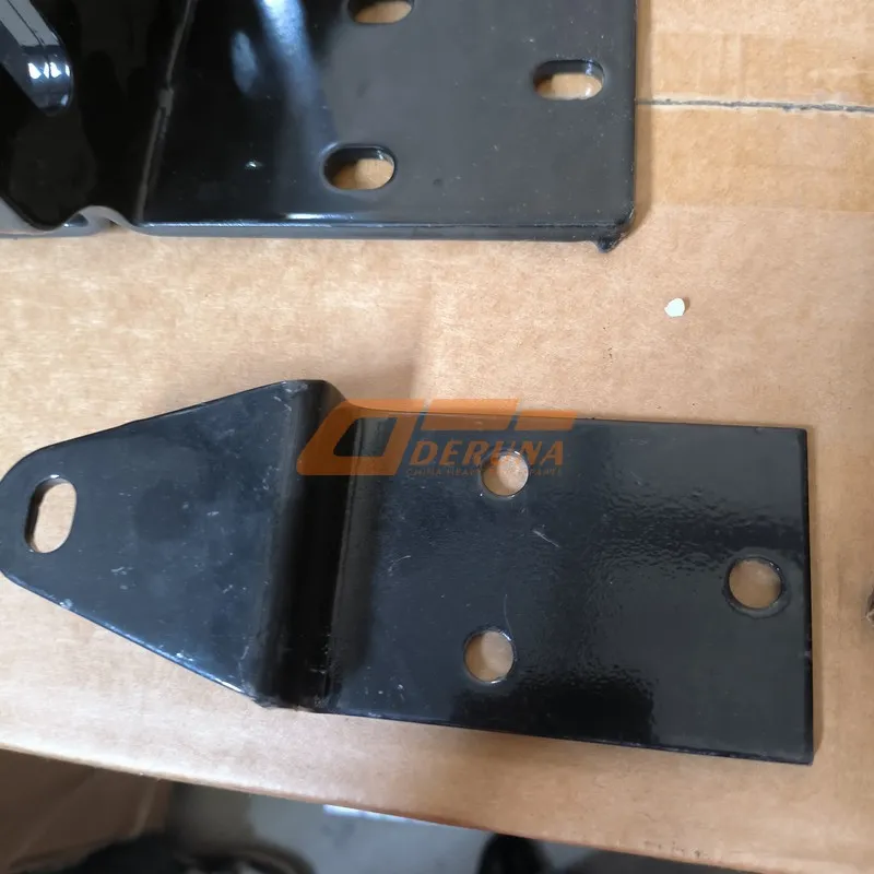 Радиатор двигателя WG9918530001/1