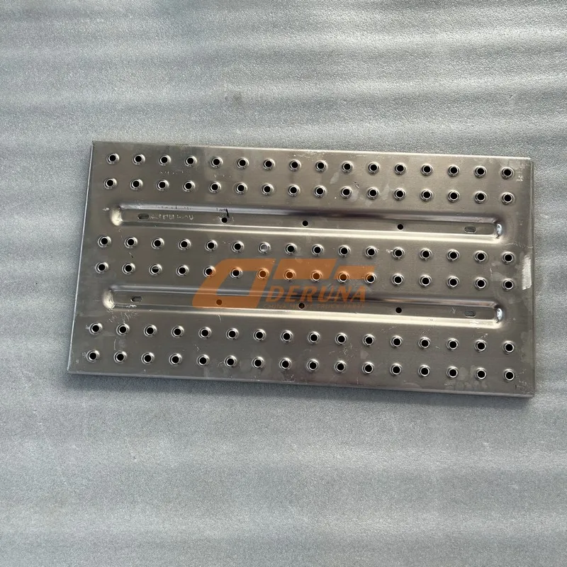 2701926-H19C0 Center Step