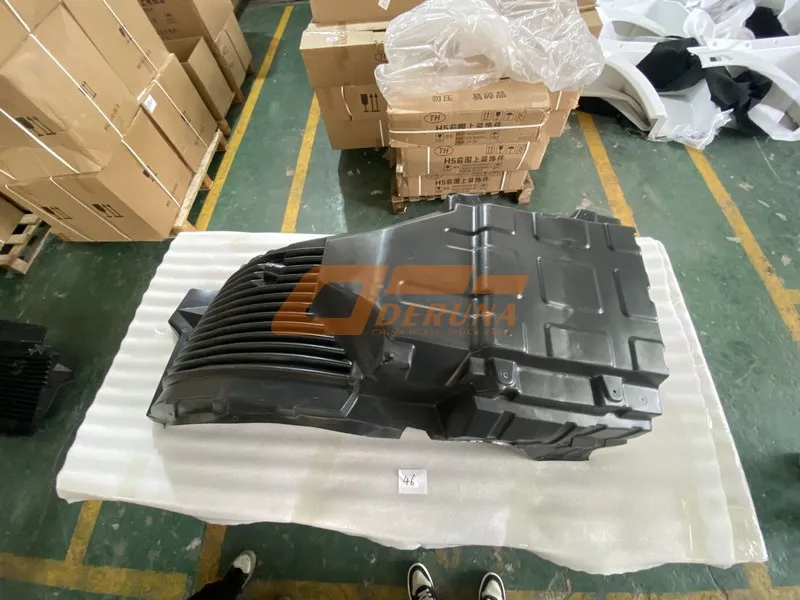 5103161-B90/D Upper Front Left Wheel Fender