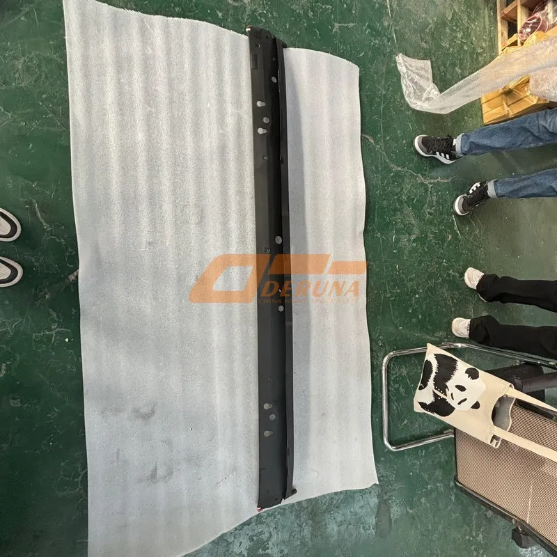 DONGFENG 5301512-C6100 Передний дренажный желоб защитной плиты