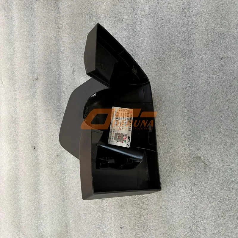 DONGFENG 8201118-C6201 Правая декоративная накладка камеры