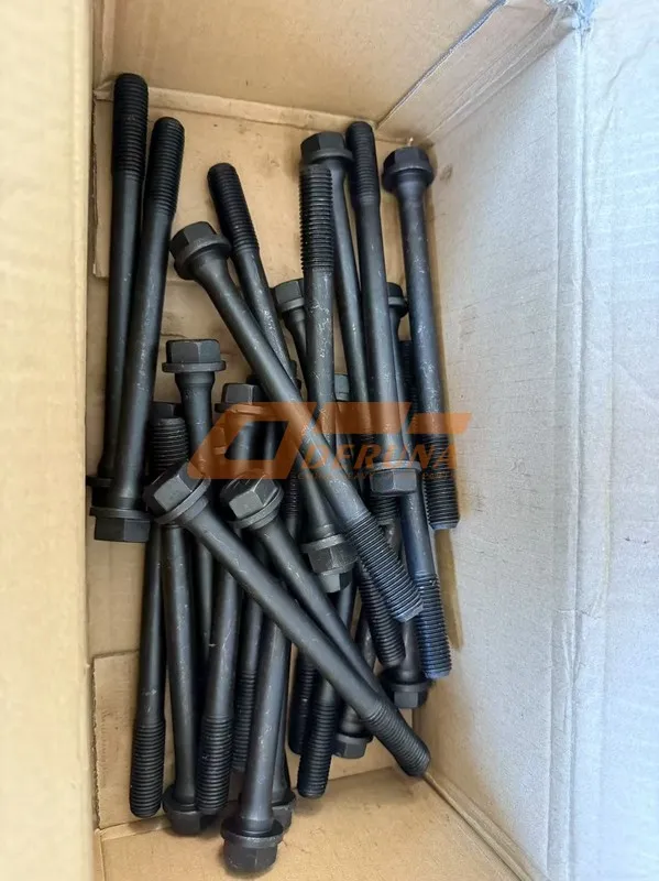 Коренной болт головки блока цилиндров