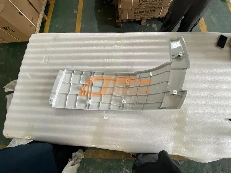 SHACMAN Right Cab Deflector DZ16251870087 close-up detail