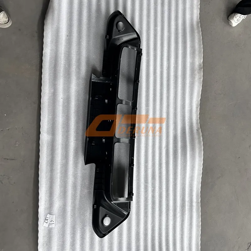 Нижнее покрытие бампера SHACMAN 