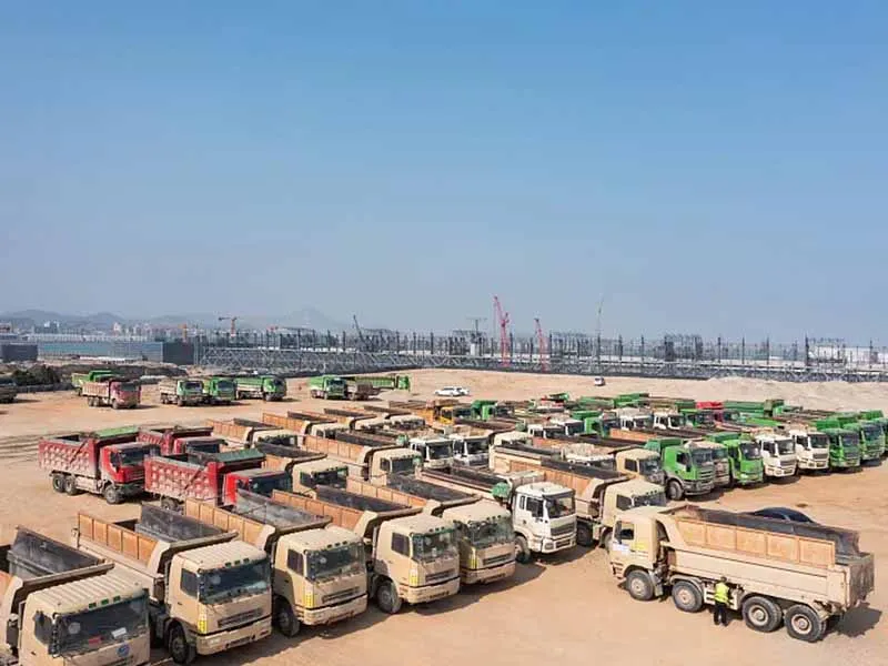 Construction and mining with Shacman interior
