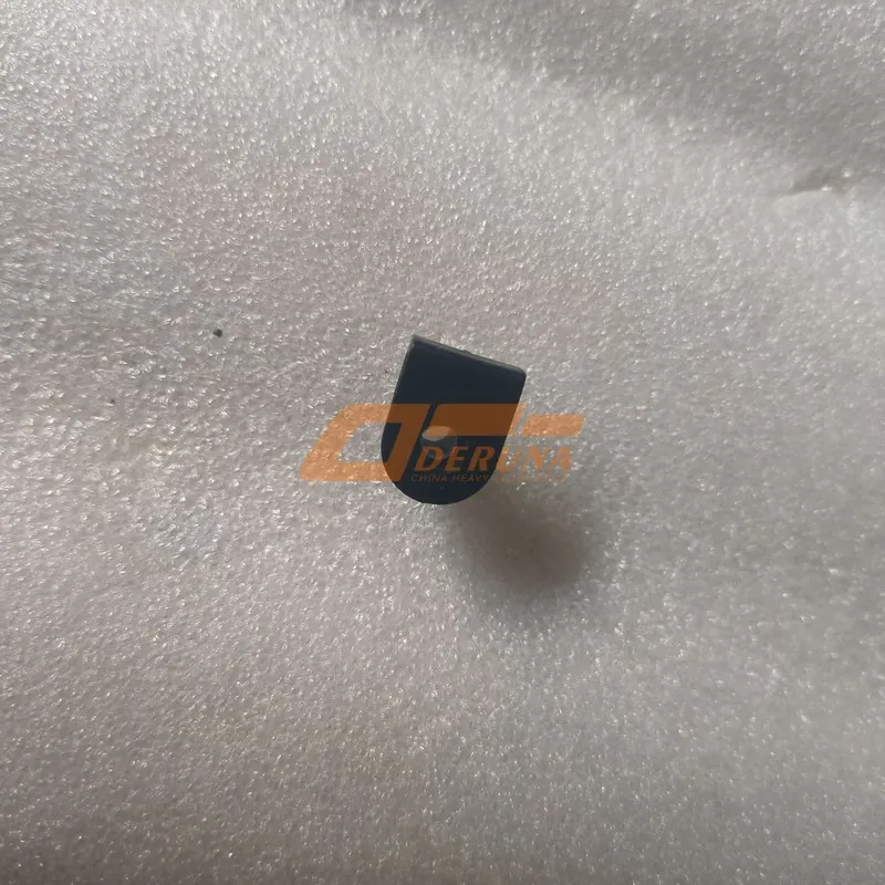 810W90685-0395 Wheel Nut (Plastic Trim) Sitrak Zo