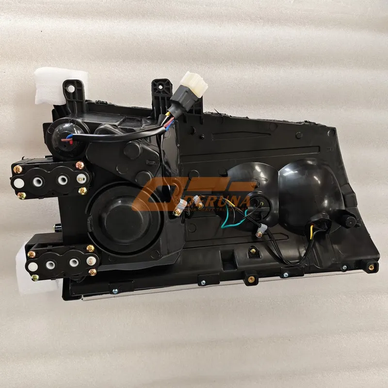 LG9704721002 Right Combination Headlight Assembly Russian