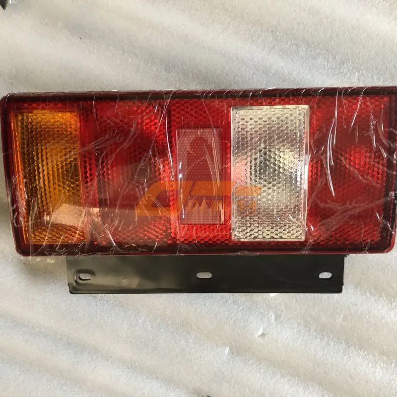 LG9704810002 24V 3.5-Stroke Right Rear Headlight