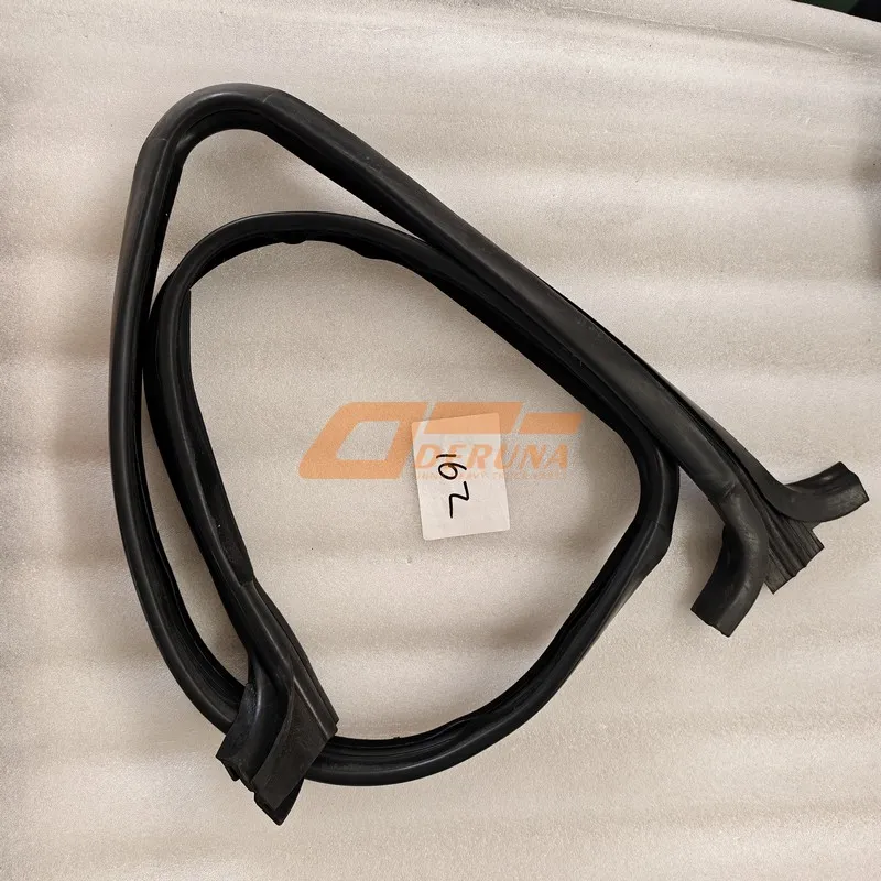 WG1671330232 Right Door Lift Glass Sealing Strip English