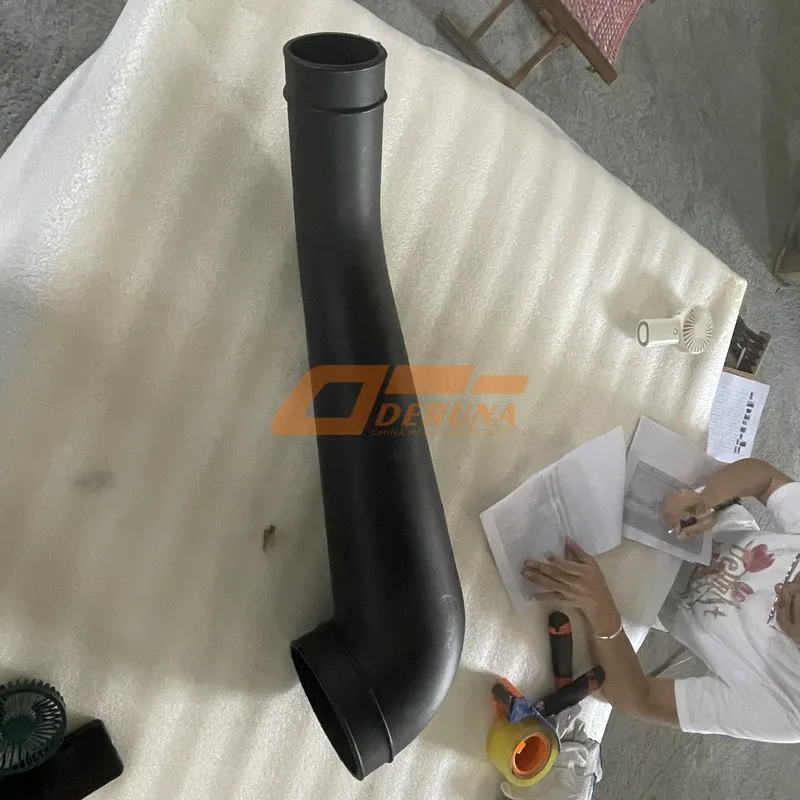 WG9725193339 Air Outlet Pipe Of Air Filter Spanish