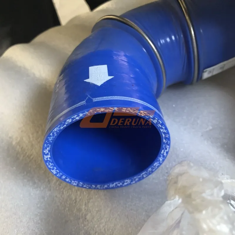 WG9925531660 C7H Retarder Outlet Oil Hose Spanish