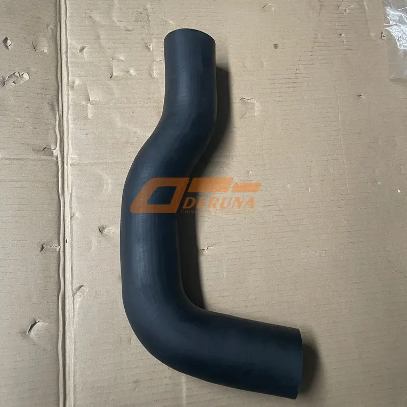 712W96301-0011 Sinotruk Radiator Intake Pipe