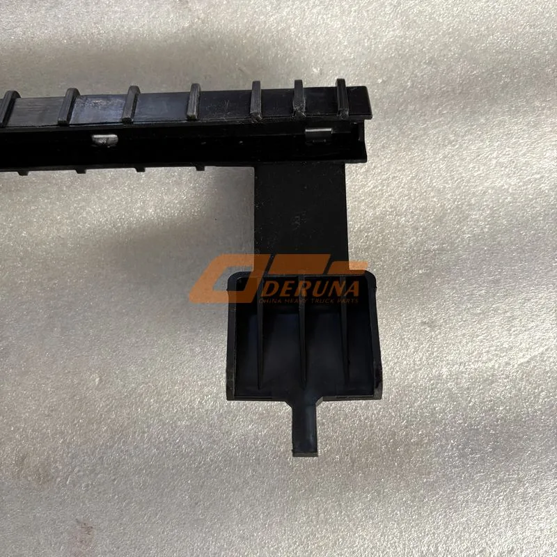 711W62651-0057 Left Door Rear Window Guide Rail