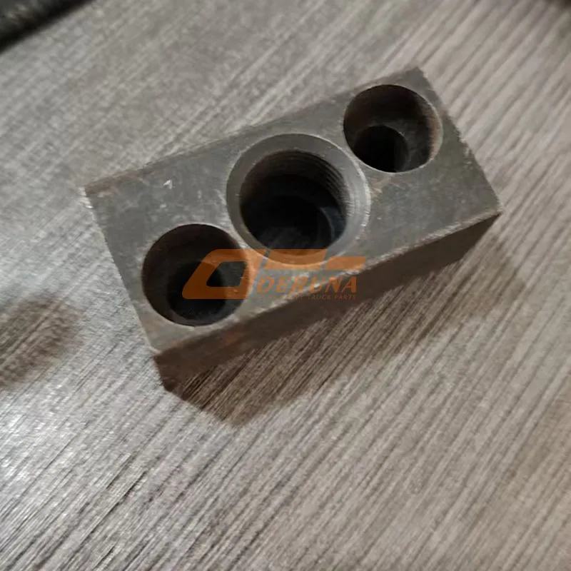 VG1800110045A Turbocharger Intake Pipe Connector