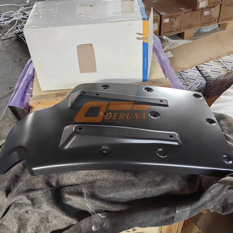 WG1664235268 Rear Wheel Arch Corner Mudguard, RH T5G